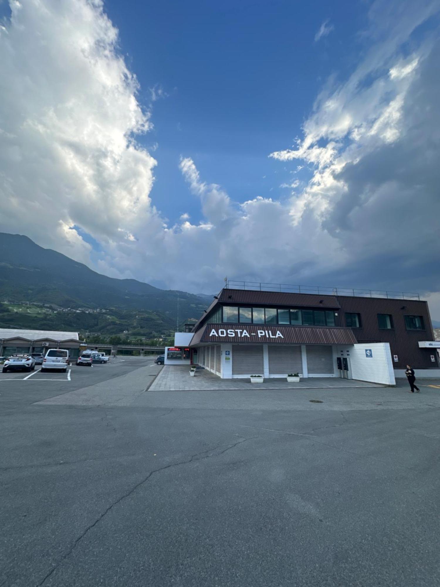Aosta Center Holidays Apartments Kültér fotó